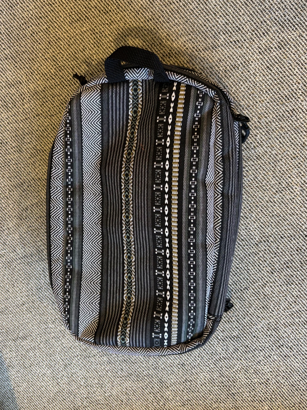 Dakine Black and White Patterned Travel Organizer - Picture 2 of 4